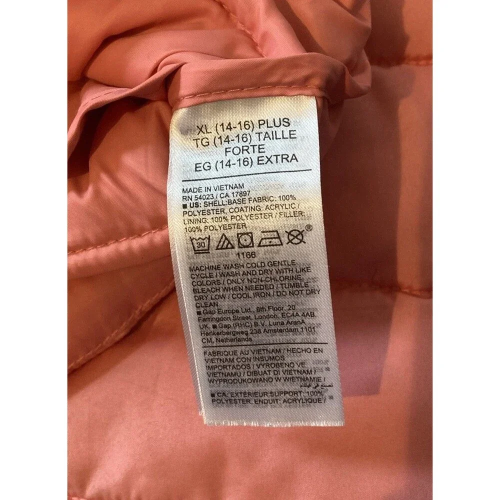 Old Navy Active water resistant